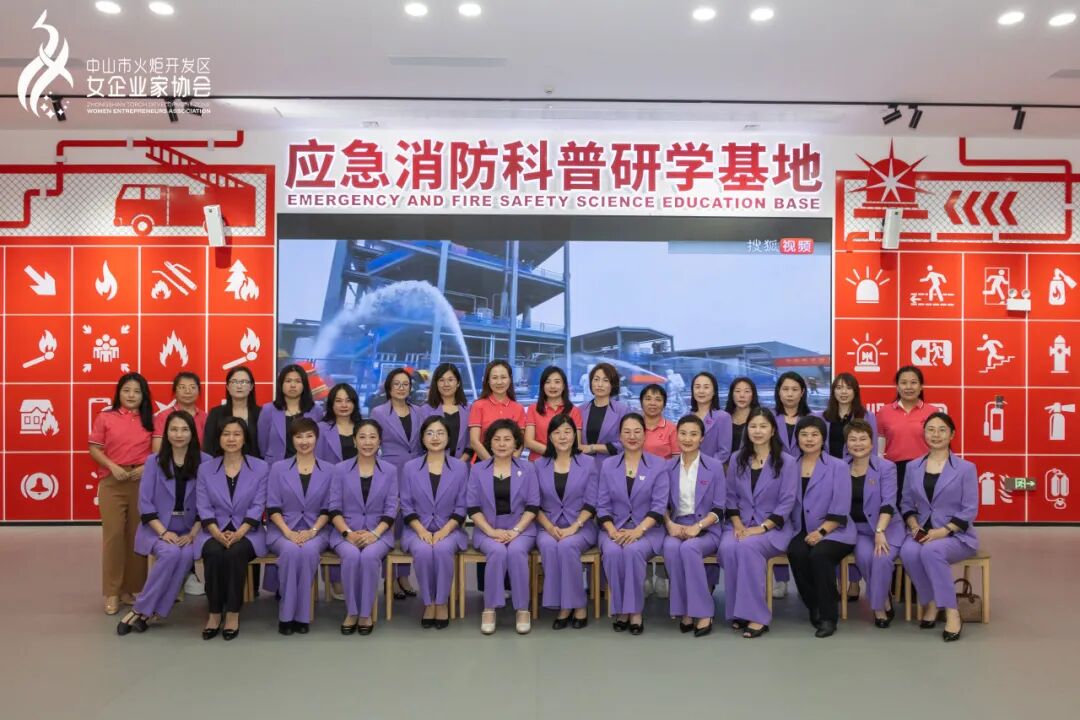 1766046868417017.jpg 640.jpg